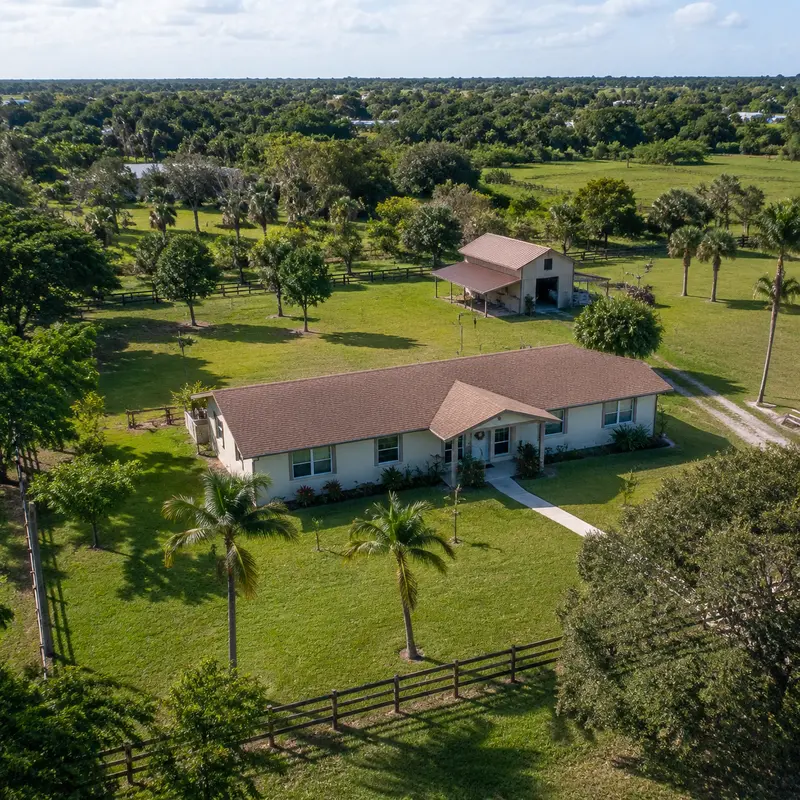 Fincas por menos de $1.5 millones — Yilena Mendoza, Realtor de las fincas